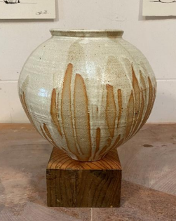 Shannon Bartlett - Smith Oatmeal Vase II W22xH24cm